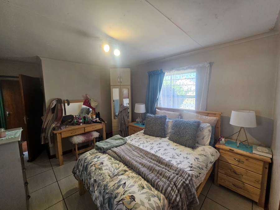 4 Bedroom Property for Sale in La Provance Free State